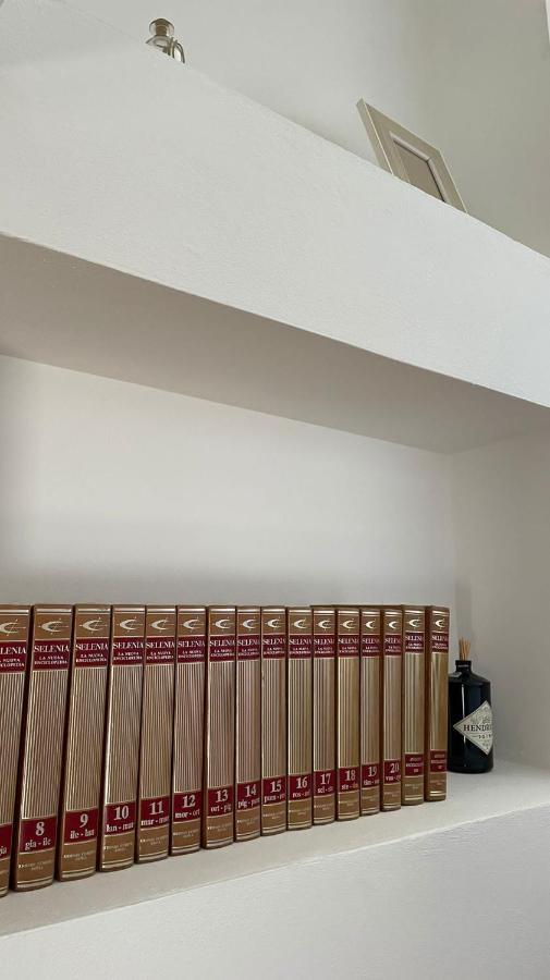Appartamento Palazzo dei Duchi Avigliana Esterno foto