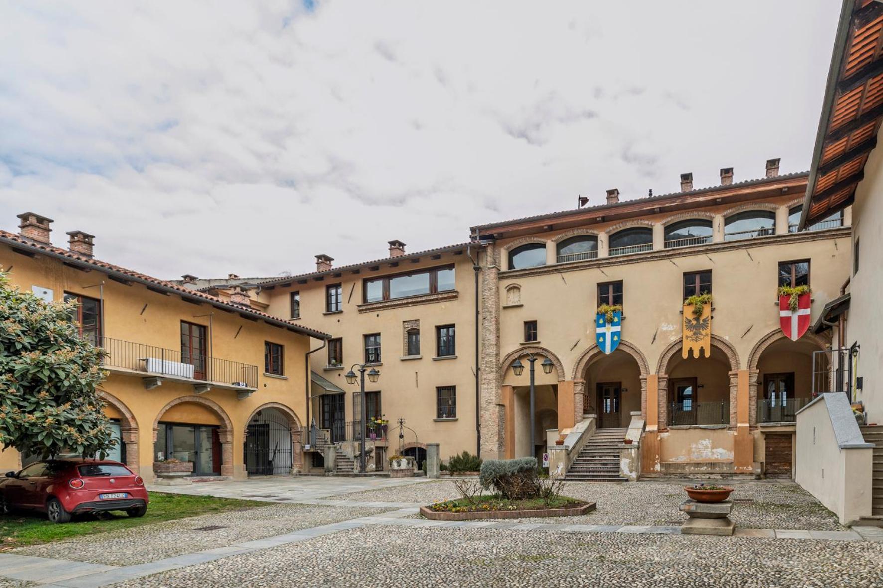Appartamento Palazzo dei Duchi Avigliana Esterno foto